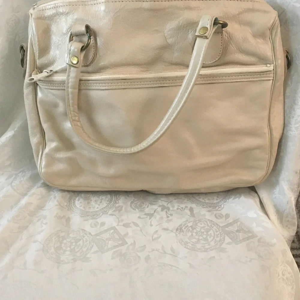 Classic Beige Leather Handbag - Versatile Women's Handbag